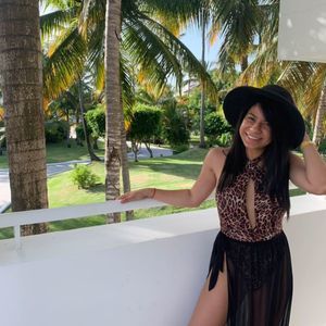 Meet your Posher, Krystal